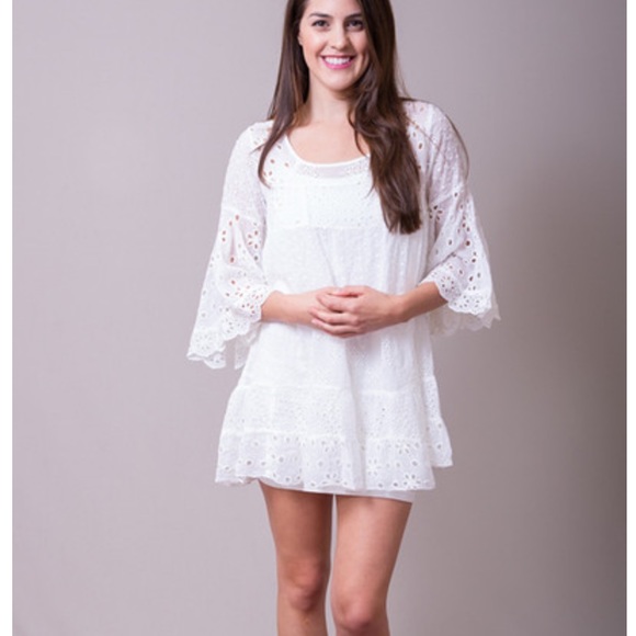 Johnny Was white eyelet detail bell sleeve rayon tunic minidress S